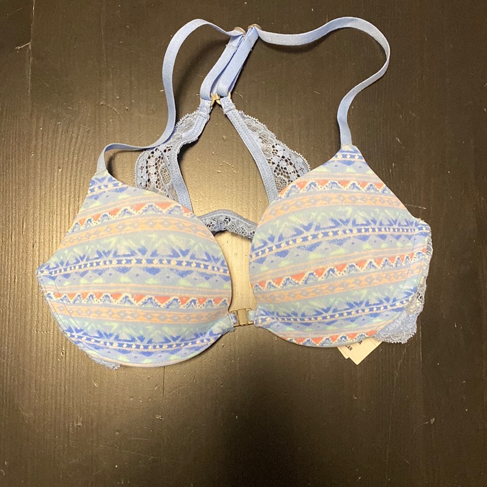 Multicolor lightly lined push-up